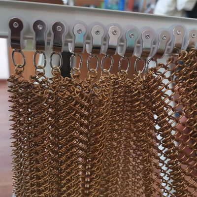 Custom nhôm thép cuộn rèm phân chia không gian 0.8mm dây