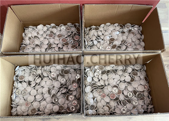 Kẹp cách âm bằng thép không gỉ loại 304 với nắp poly trắng gắn trên chốt hàn CD 38mm