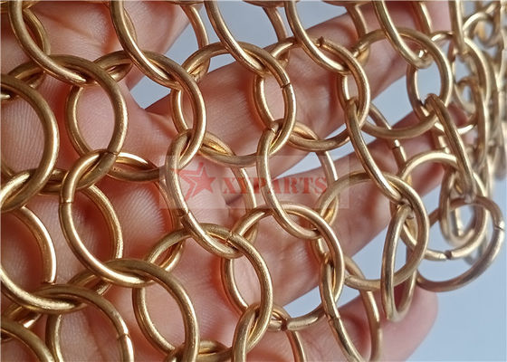 Thiết Kế Và Sản Xuất Màn Lưới Kim Loại Với Vòng Thép Không Gỉ